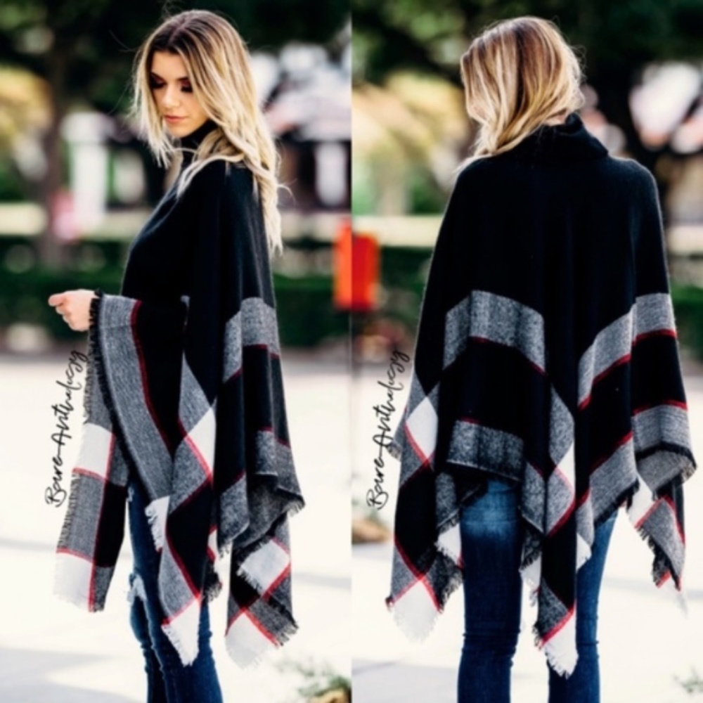 030 Cozy plaid Turtleneck frayed hem Poncho - Picture 5 of 9